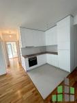 Se izdava prazen stan vo Skopje, Aerodrom so povrshina od 54 m2.
 Ekstra: Klima, Sopstveno parno, Lift, Nova Zgrada, Parking.
 Cena: 400 EUR
